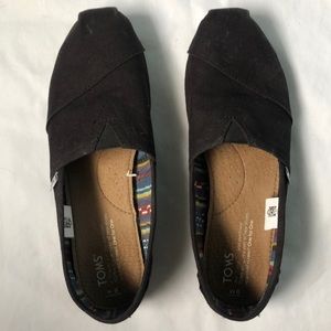 Toms Black Canvas Women's Classics